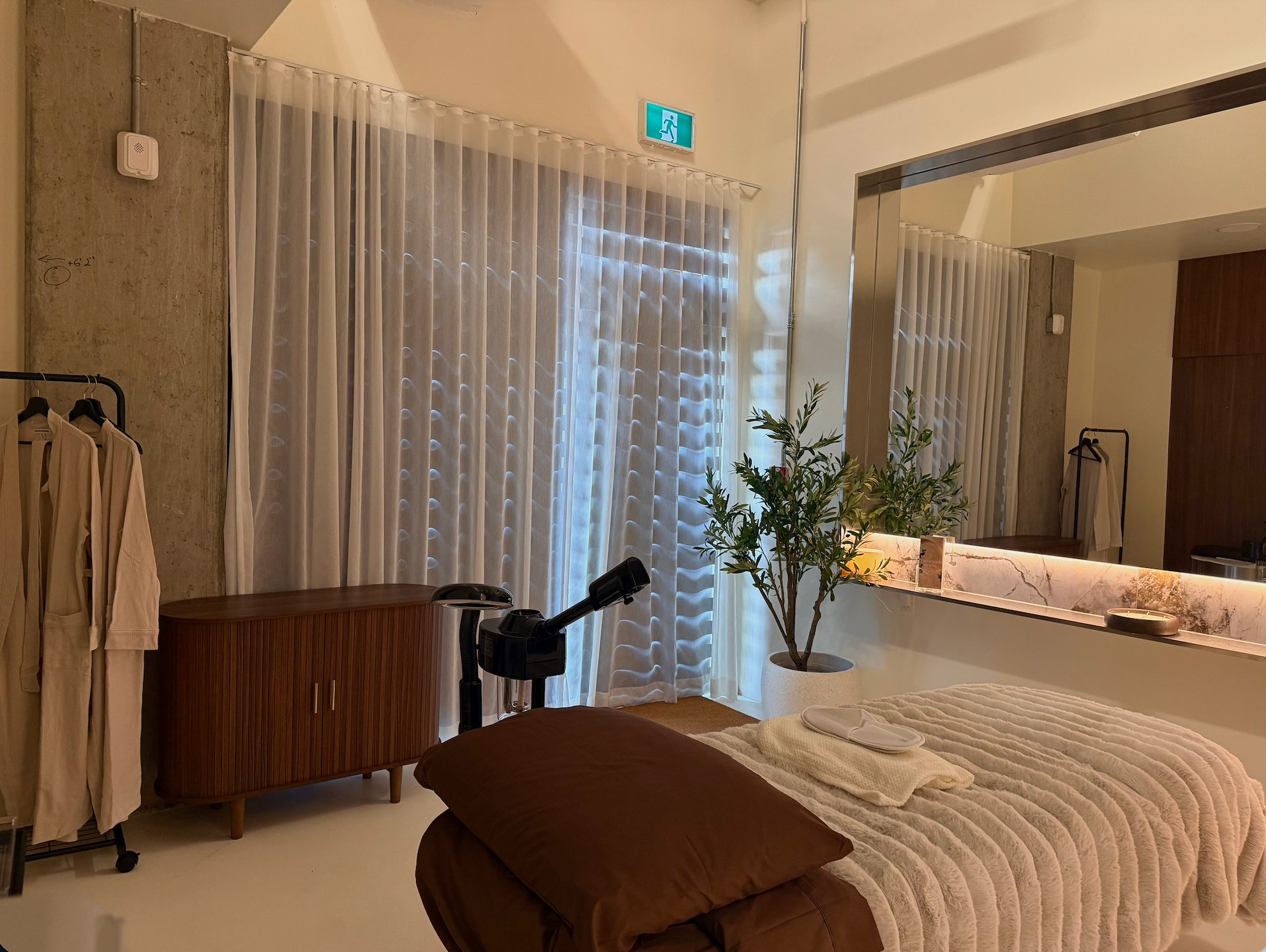 Treatment room prepared for microdermabrasion and hydradermabrasion facials